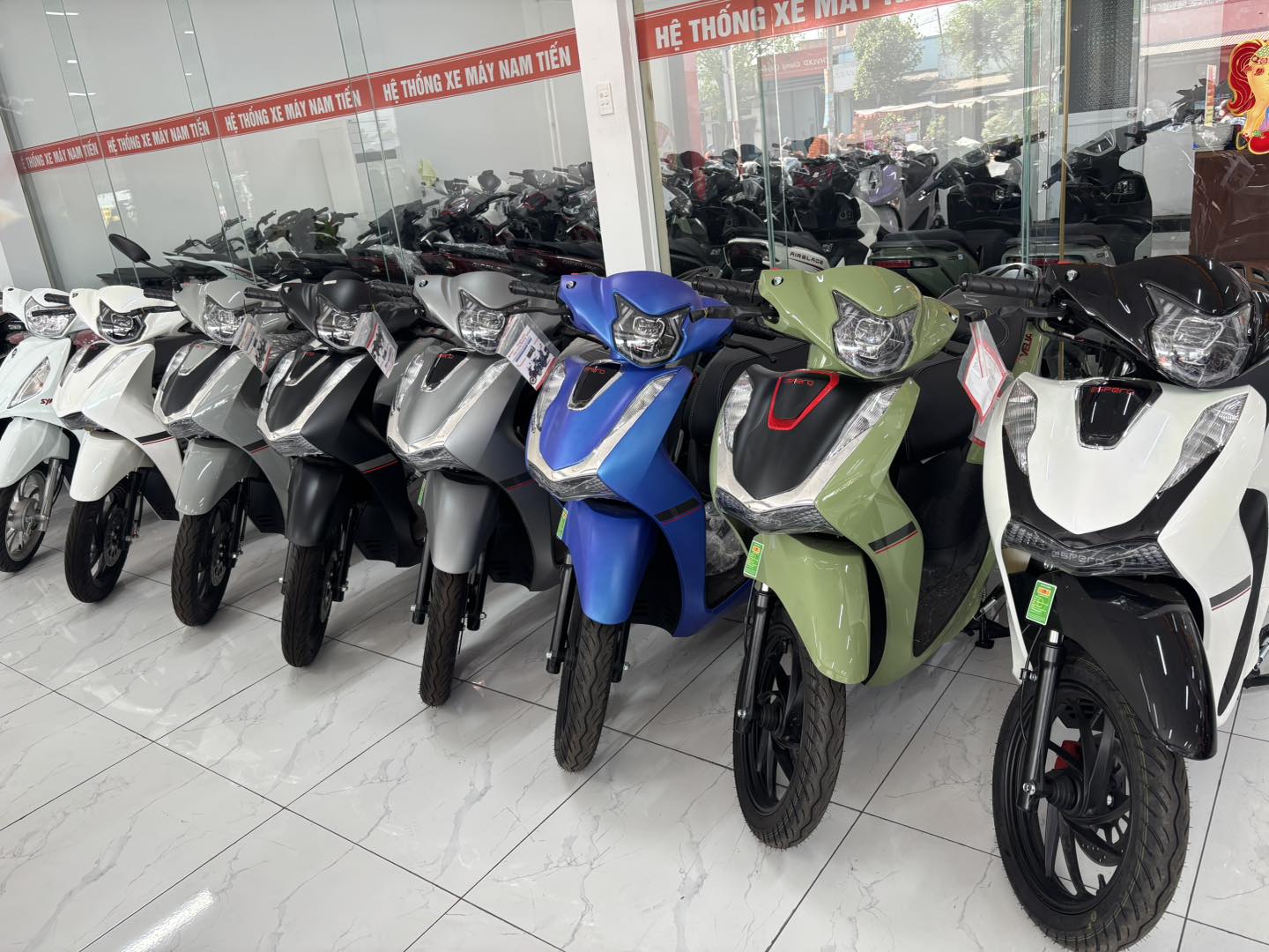 Mẫu xe 50cc "hot hit" được giới trẻ Gò Vấp ưa chuộng tại Nam Tiến