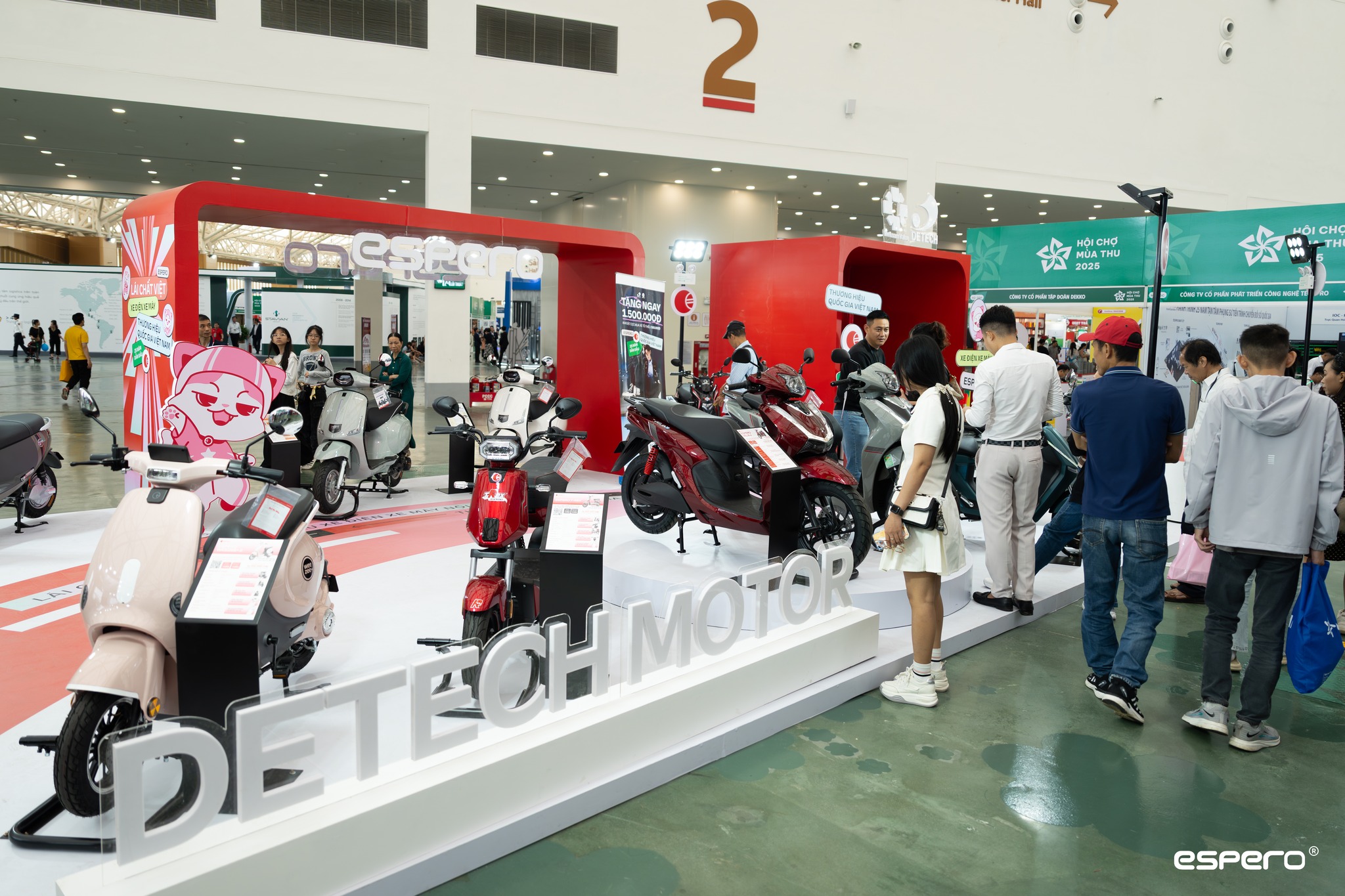 Các yếu tố ảnh hưởng đến giá xe máy điện Detech