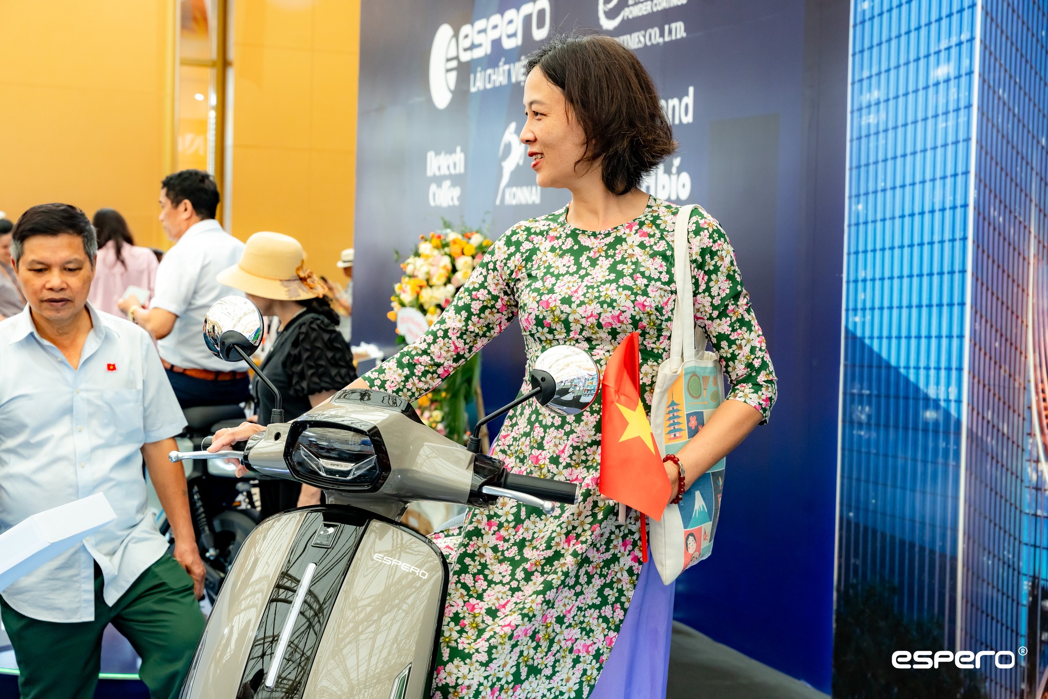 Những lưu ý quan trọng khi mua xe máy điện Detech