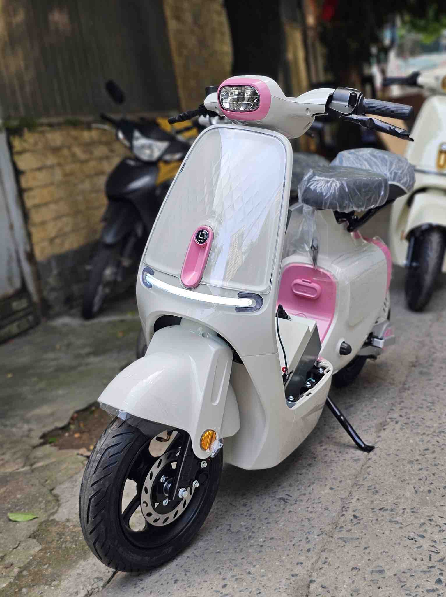 xe-dien-cong-so-tiet-kiem-cho-dan-van-phong