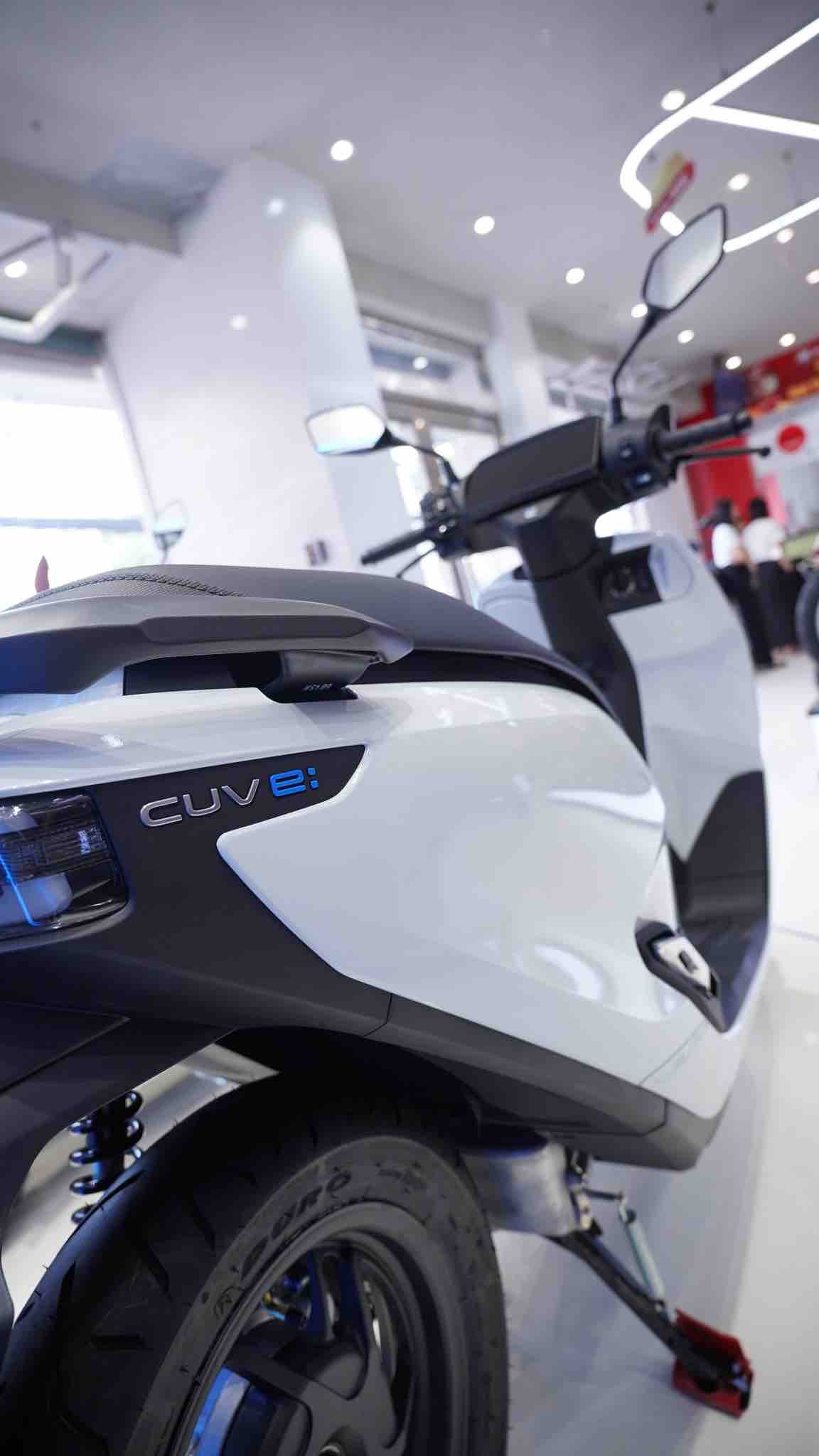 thiet-ke-xe-honda-cuv-e