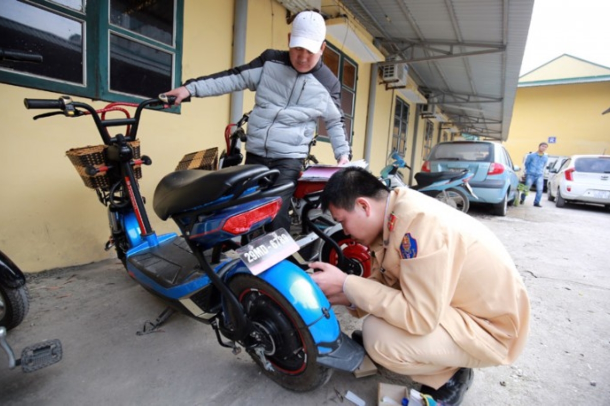 Thủ tục đăng ký biển số xe máy điện – Quy Định Về Đăng Ký Xe Máy Điện