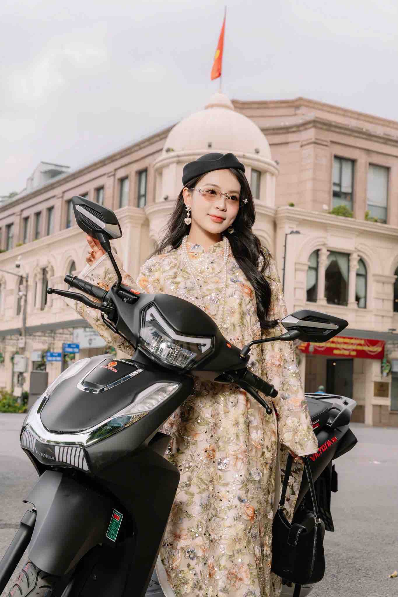 victoria-at88-royal-50cc-gia-tot 