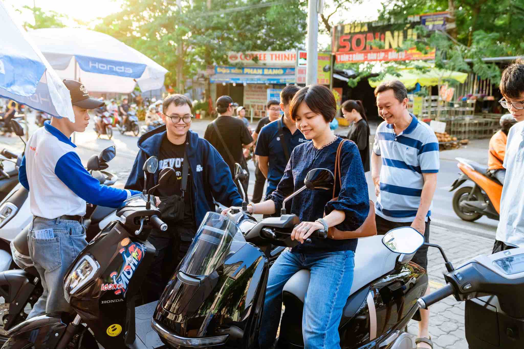 xe-dien-honda-icon-e-thiet-ke-an-toan-cho-hoc-sinh-cap-3