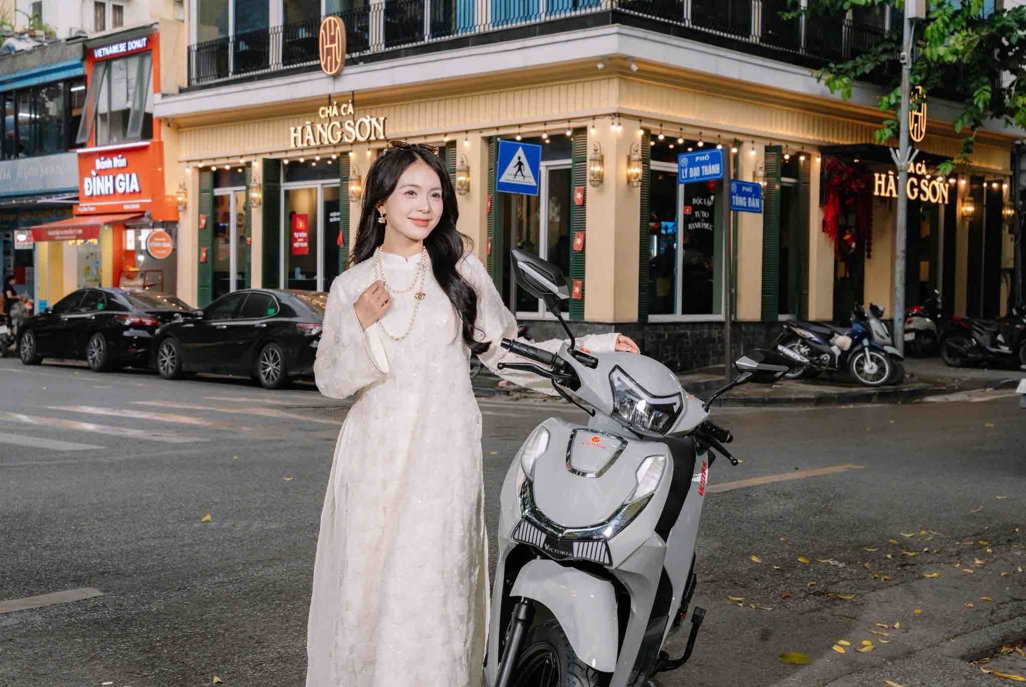 xe-ga-50cc-victoria-at88-royal-nam-tien 