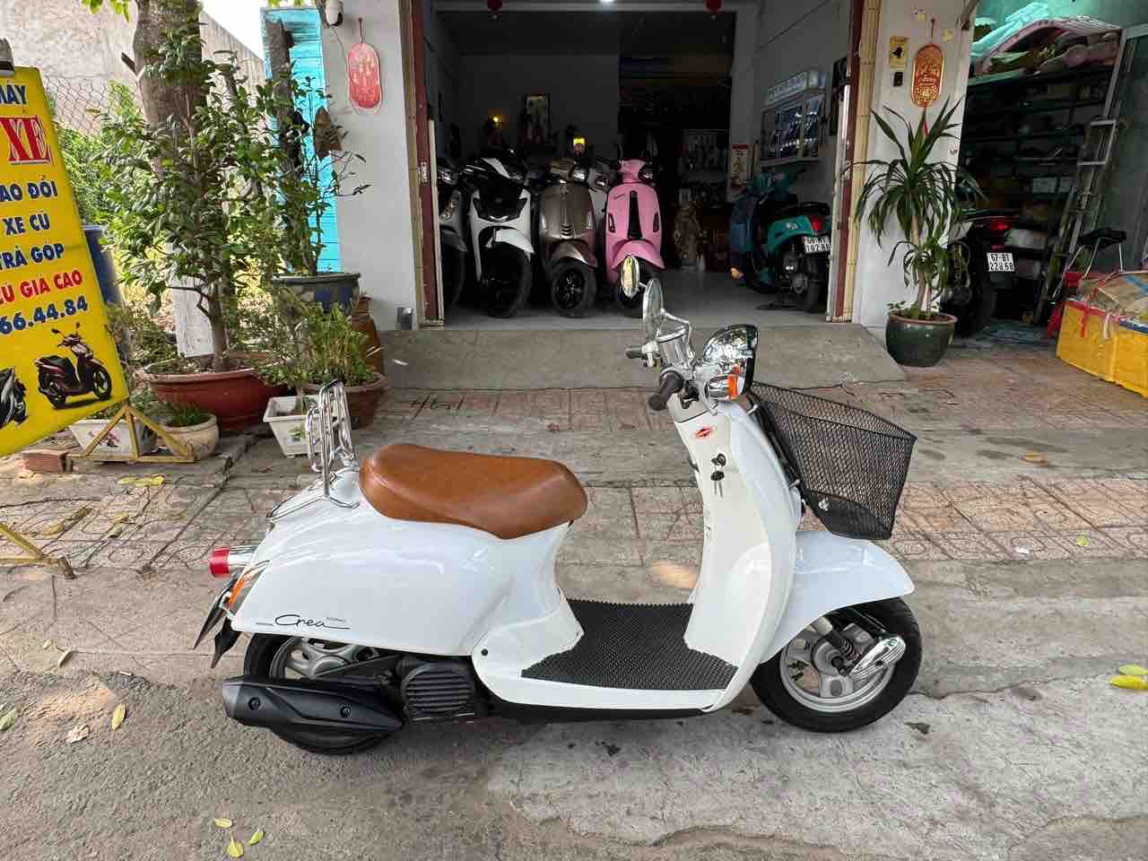 gac-chan-xe-50cc-crea