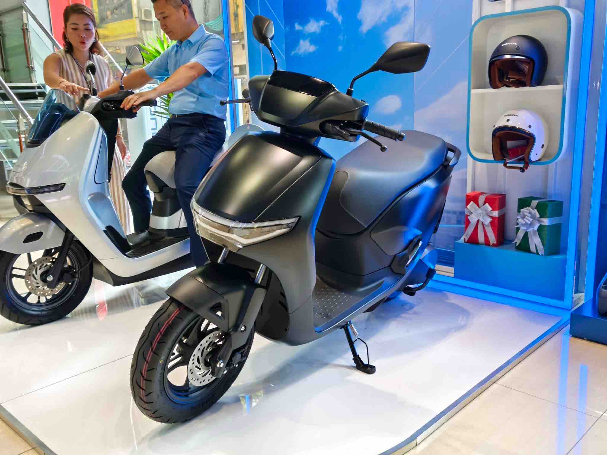 gia-xe-dien-honda-icon-e-cuv-e-2026