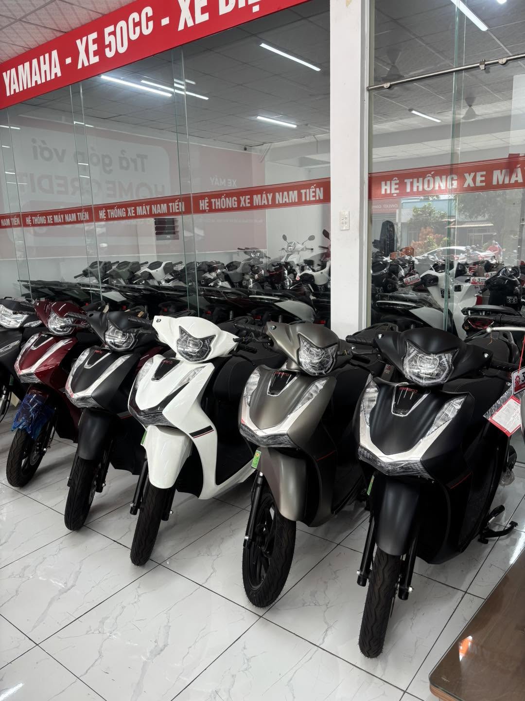 Mua Espero Velia chính hãng - Xe Máy 50cc Nam Tiến