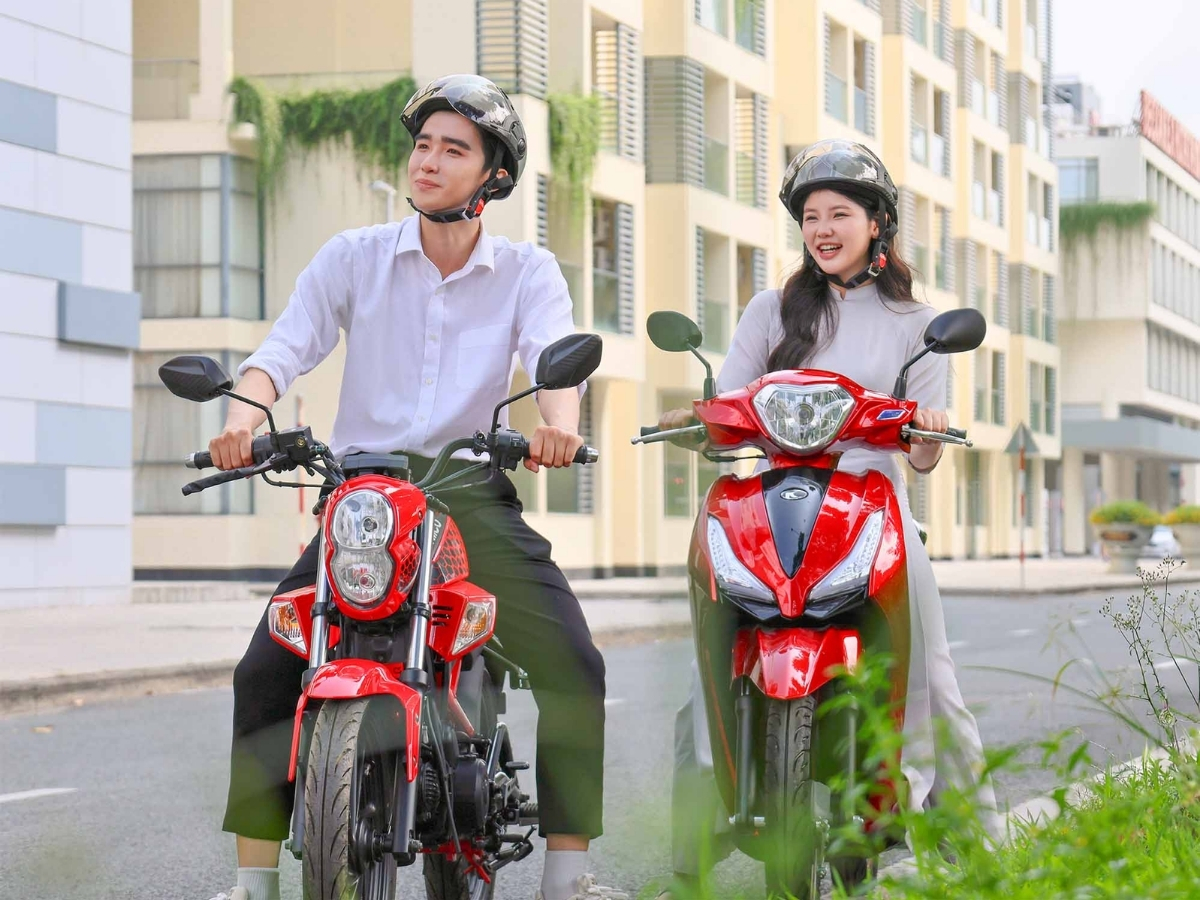 Cách khởi động và cho xe 50cc lăn bánh - Lái xe máy 50cc đúng cách