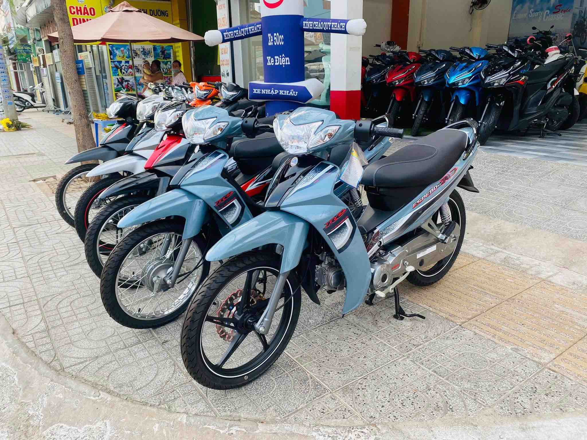 detech-50cc-sirius-tien-ich-di-hang-ngay